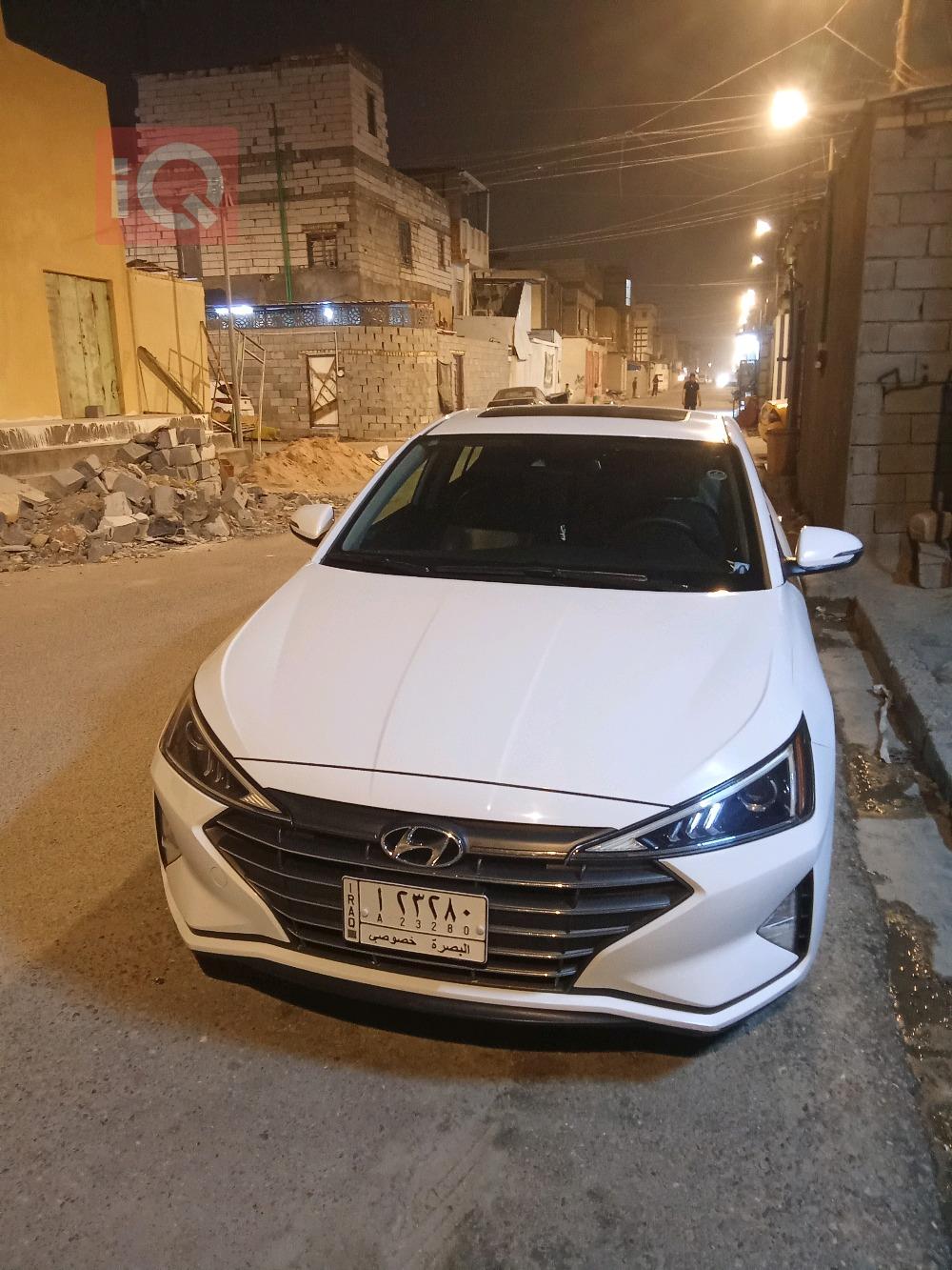 هیوندای ئەلەنترا